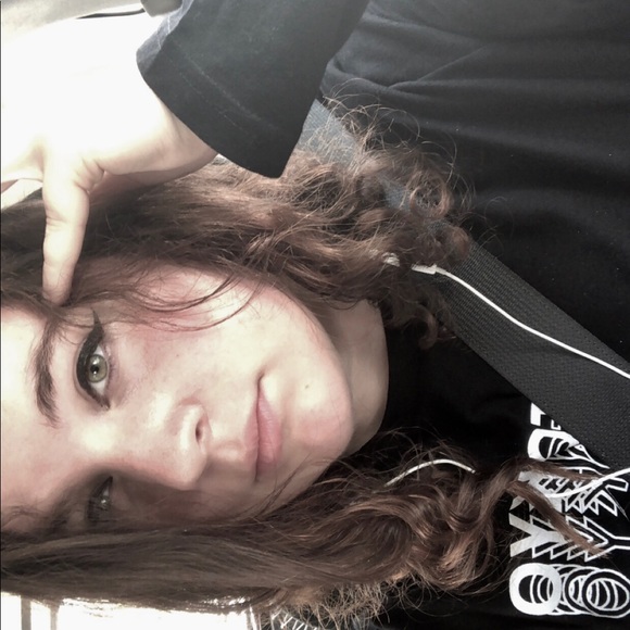 Meet your Posher, Mckenna - Picture 1 of 1